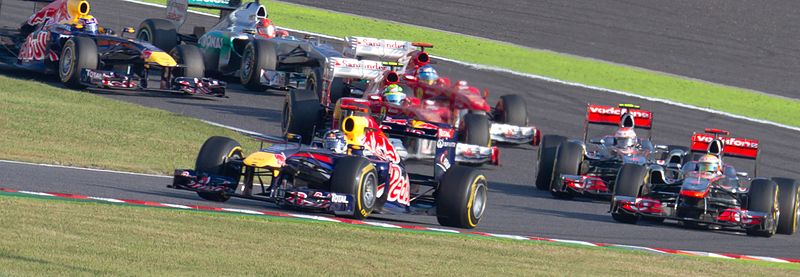File:2011 Japanese GP opening lap.jpg