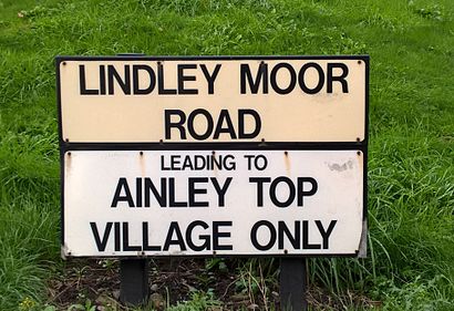 How to get to Ainley Top with public transport- About the place