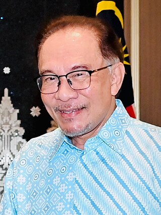 <span class="mw-page-title-main">Anwar Ibrahim</span> Prime Minister of Malaysia since 2022