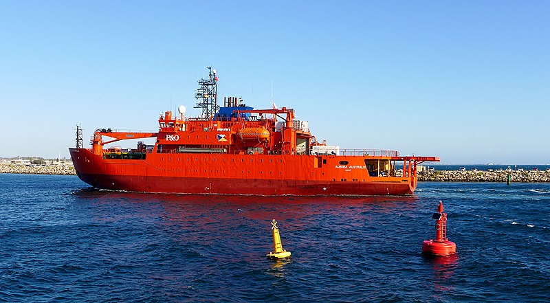 File:Aurora Australis, Fremantle, 2016 (07).JPG