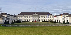 Bellevue Palace Berlin 02-14.jpg 