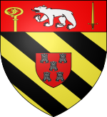 Blason de la commune d'Angle: D'or aux trois bandes de sable, à l'écusson de gueules aux cinq tours d'argent ouvertes aussi de sable et ordonnées en sautoir, brochant sur le tout, au chef aussi de gueules chargé de la "bête d'Angles" passante d'argent, accostée à dextre d'une crosse d'or issant du trait du chef et à senestre d'une épée du même