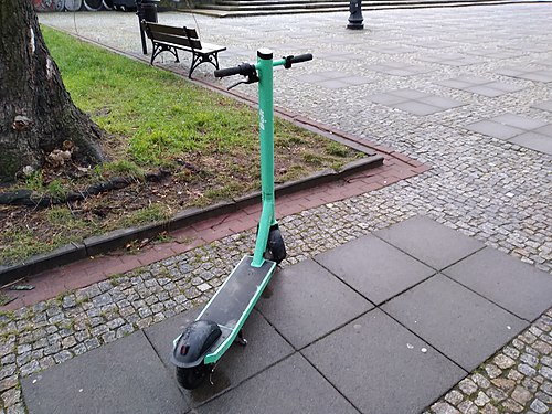 Bolt Electric Scooter in Warsaw