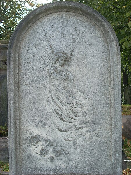 File:Brompton Cemetery, London 41.jpg