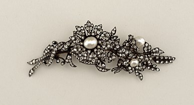 18th century diamond brooch