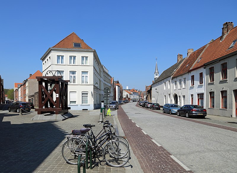 File:Brugge Joris Dumeryplein R01.jpg