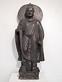 Bouddha debout. Empire Kouchan, Ier – IIe siècle (?). Schiste. Art du Gandhara au National Museum, New Dehli