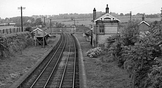 <span class="mw-page-title-main">Burton Point railway station</span> Former railway station on the North Wales and Liverpool Railway in Cheshire, England