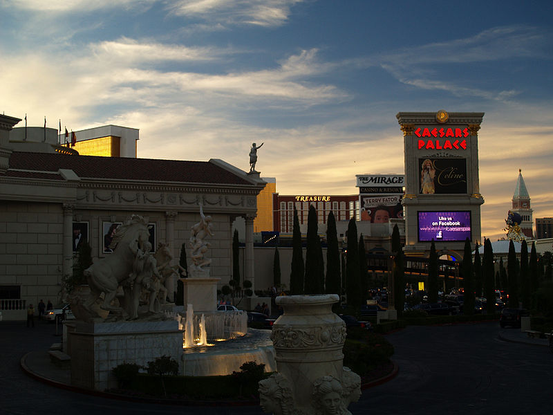 File:Caesars Palace Las Vegas 01.jpg