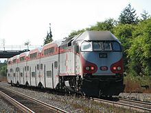 Caltrain train 1.jpg