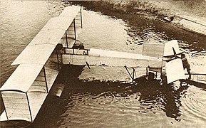 L'hydravion Canard Voisin en 1912.