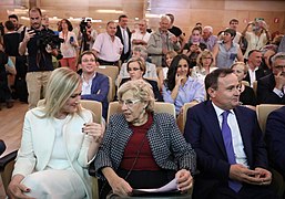 Carmena firma el Pacto Regional por la Cañada Real Galiana 07.jpg