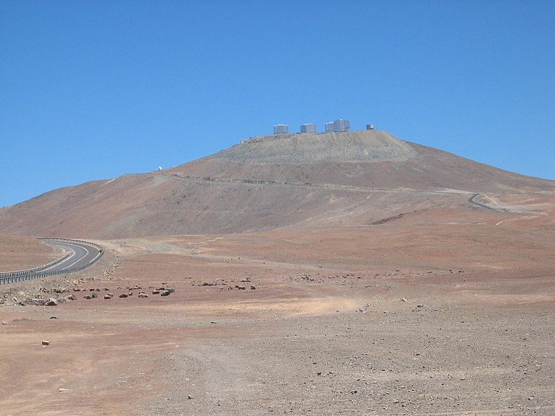 File:Cerro Paranal 01.jpg