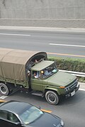 Китайски военен камион в Bejing.jpg
