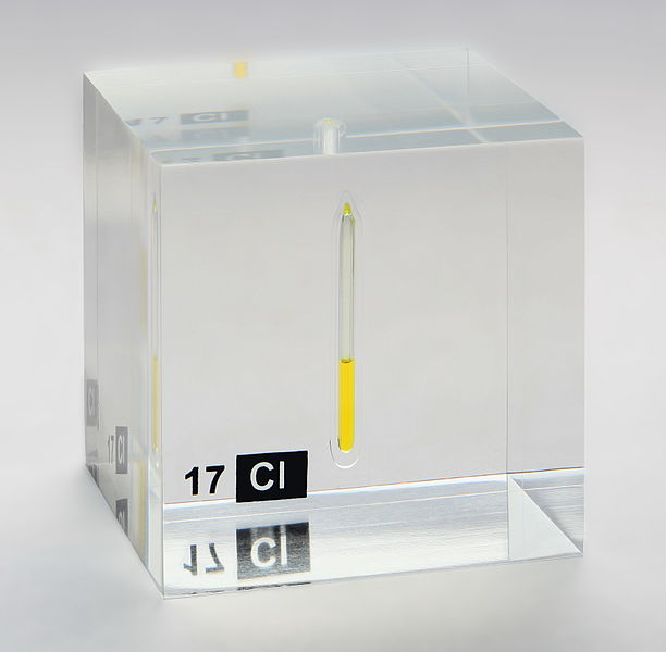 File:Chlorine liquid in an ampoule.jpg