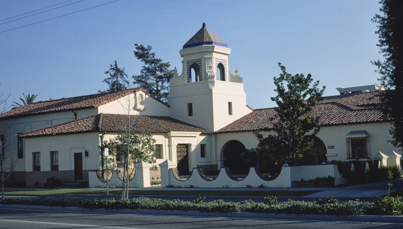 File:City Hall, angle 3, Broadway & Cook Street, Santa Maria, California LCCN2017703124 (cropped).tif