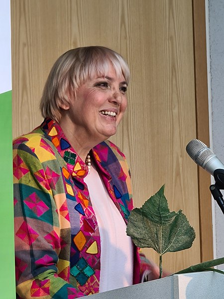 File:Claudia Roth spricht beim Jahresempfang der Grünen in Hof 20200307 15.jpg