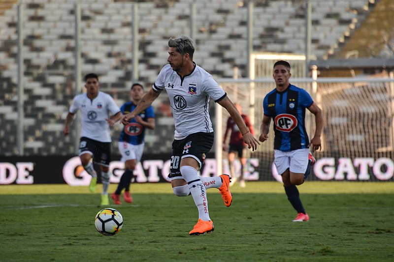 File:Colo Colo - Huachipato, 2018-03-03 - Jaime Valdés.jpg