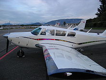 PA-24-260B with custom paint Comanche4.jpg