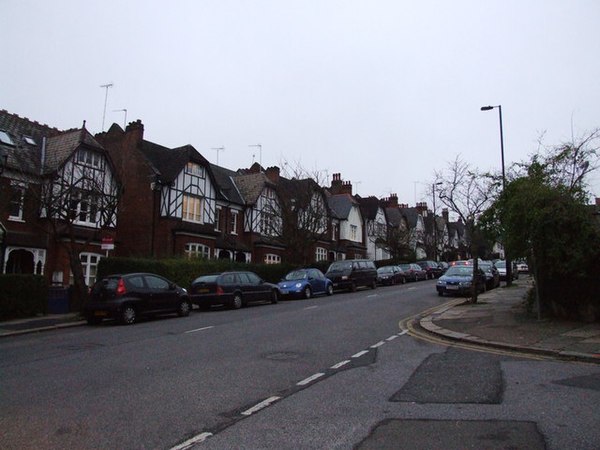 Cranley Gardens, Muswell Hill. Nilsen occupied an attic flat. His practice of flushing dissected body parts down the lavatory led to his arrest.