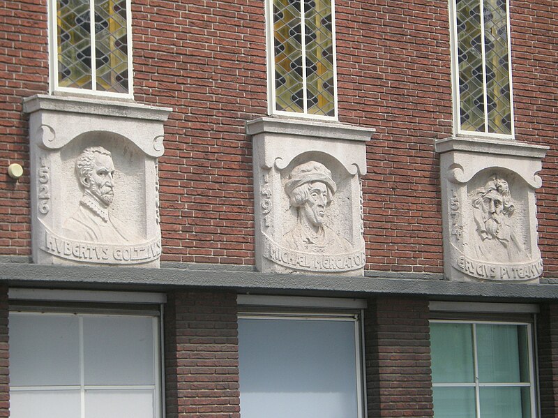 Bestand:Detail postkantoor Venlo 2.jpg - Wikipedia.
