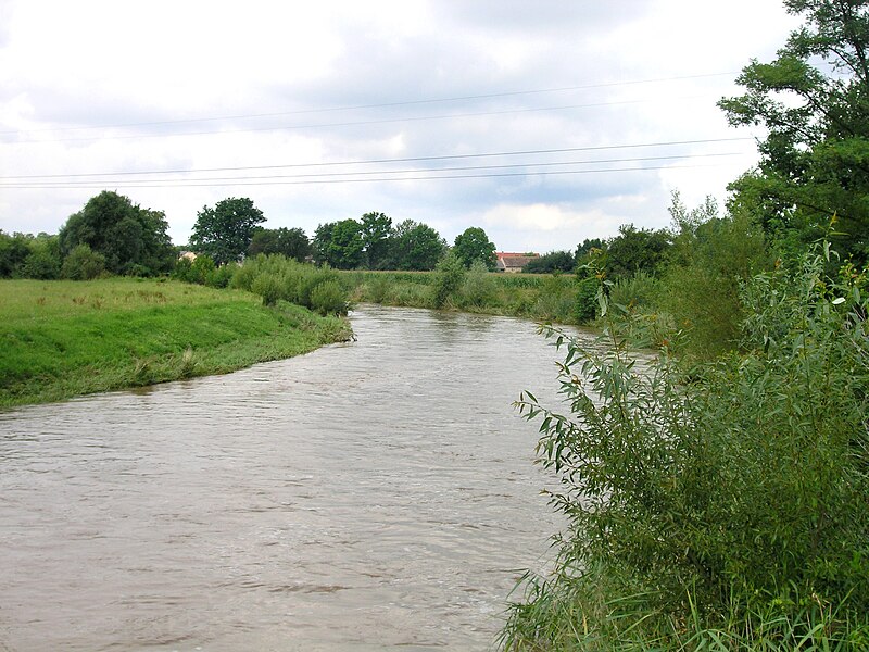 File:Doubrava river in Habrkovice.jpg