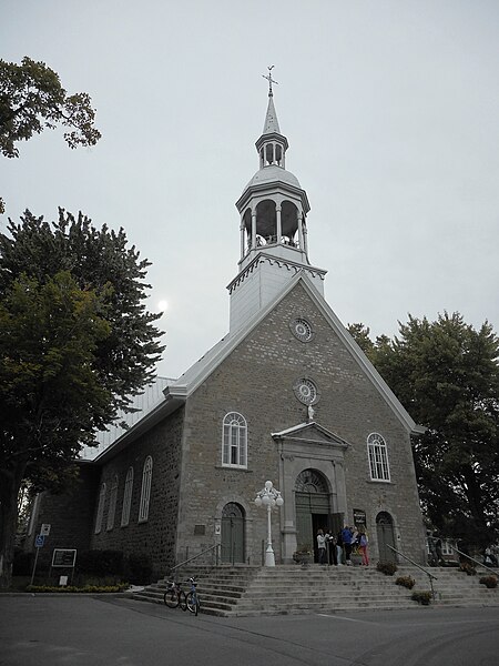 File:Eglise de Sainte-Famille, Boucherville 10.jpg