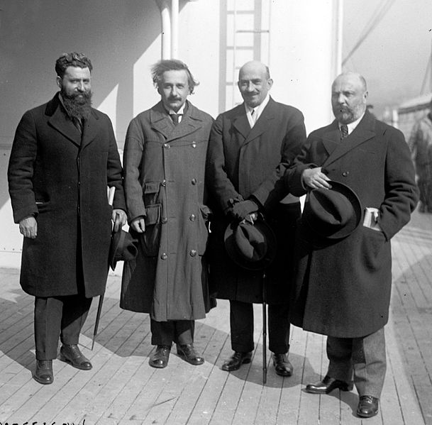 File:Einstein Apr.1921 SS Rotterdam 32100.jpg
