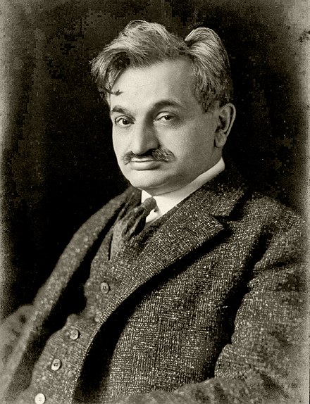 Emanuel Lasker was the World Champion for 27 years consecutively from 1894 to 1921, the longest reign of a World Champion. During that period, he played 7 World Championship matches.