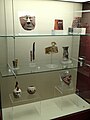 Exhibit of Peruvian objects.
