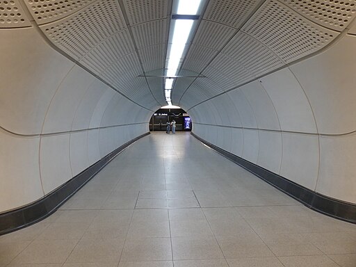 Farringdon station Elizabeth Line 25th May 2022 21