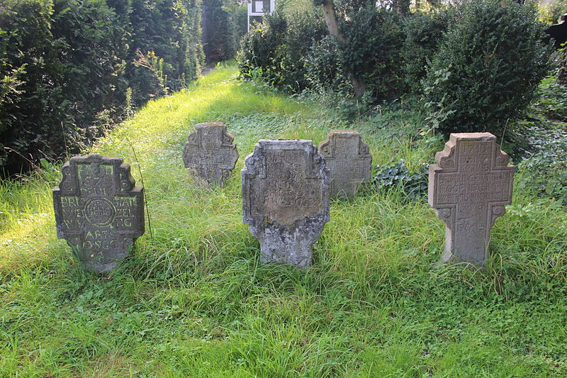 File:Friedhof Dottendorf (9).JPG