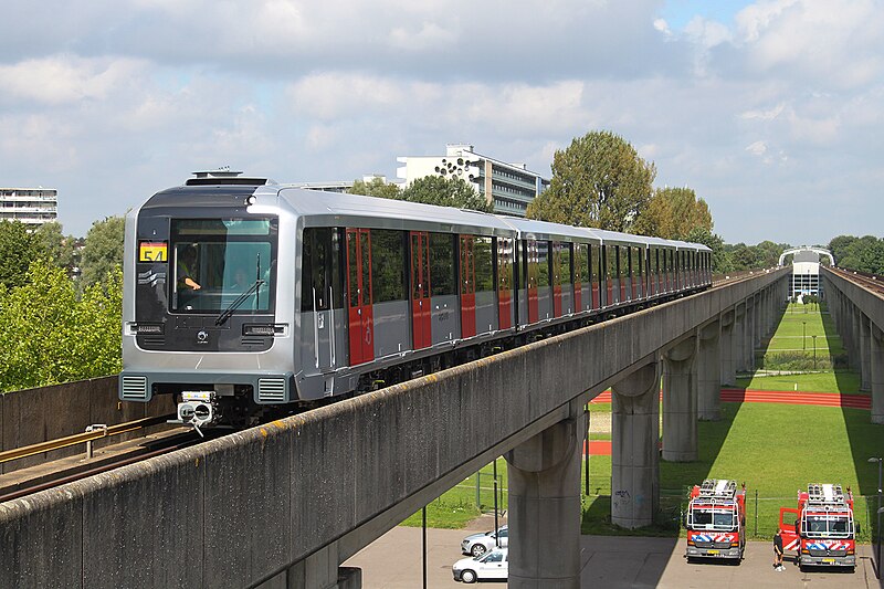 File:GVB metro M5, 109.jpg