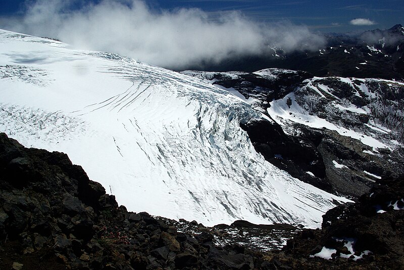 File:Glacier Alerce Stevage.jpg