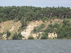 Westufer der Halbinsel Gnitz mit dem „Weißen Berg“