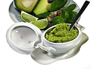 Guacamole ist ein Avocado-Dip 