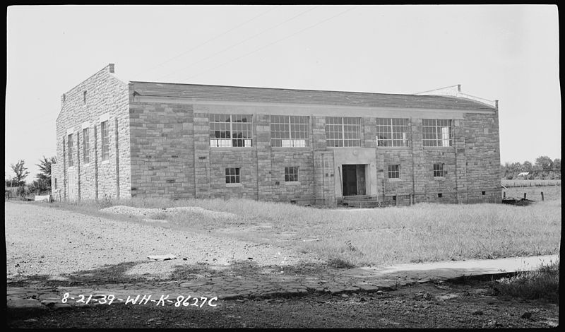 File:Gymnasium - NARA - 281040.jpg