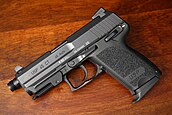 H&K USP CT, .45 ACP (25625290736).jpg