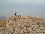 מצודה מהתקופה הישראלית הקדומה בחצור