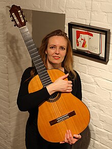 Classical guitar - Wikipedia