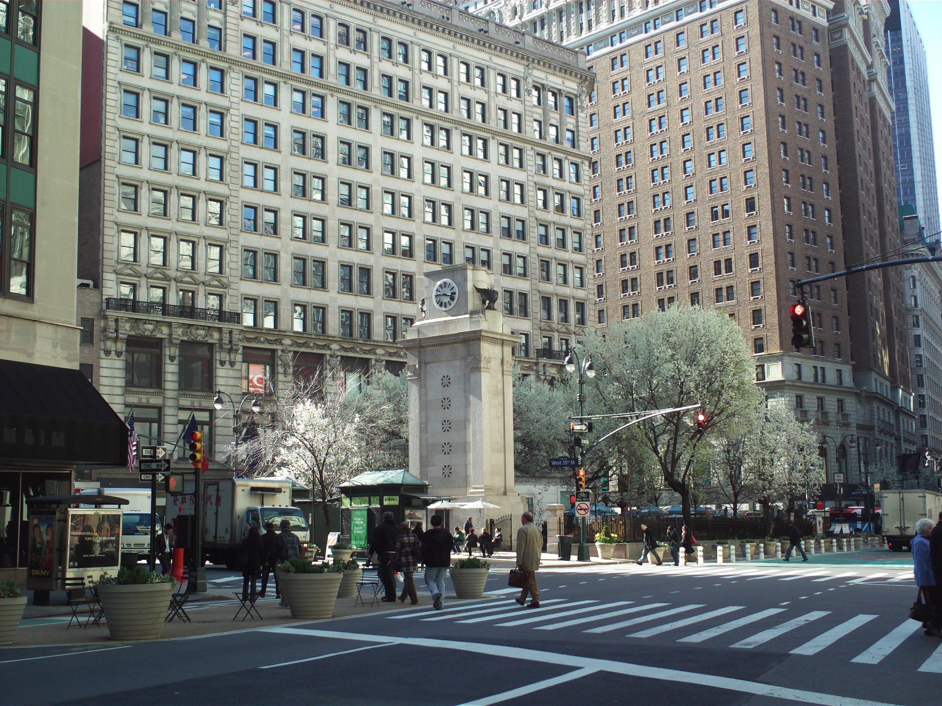 herald square map