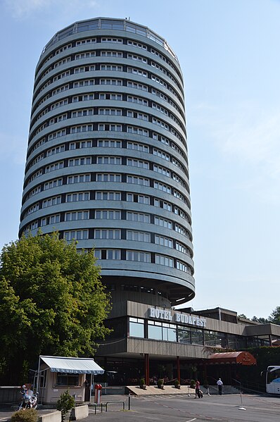 File:Hotel Budapest Korszallo - Exterior (3).jpg