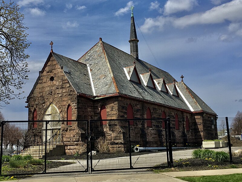 File:Hutchinson Memorial Chapel of the Holy Innocents, Buffalo, New York - 20200506.jpg