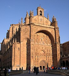 Church of the Monastery of San Esteban, in Salamanca, showing the fusion of classical and gothic elements Iglesia San Esteban Salamanca.jpg