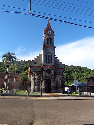 <span class="mw-page-title-main">Três Arroios</span> Brazilian municipality