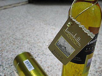 An oak-aged Vidal ice wine from Inniskillin. Inniskillin ice wine.jpg