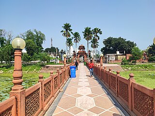 <span class="mw-page-title-main">Pawapuri</span> Town in Bihar, India