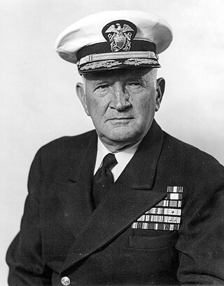 <span class="mw-page-title-main">Jesse B. Oldendorf</span> United States Navy admiral (1887–1974)