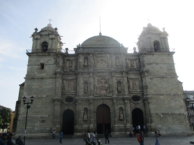 File:Katedrala u Oaxaci.jpg