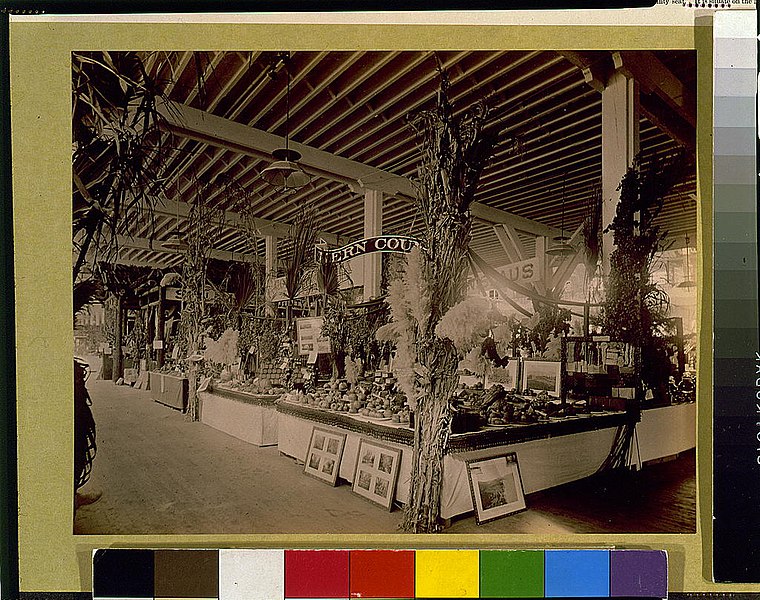 File:Kern County products-Kern County exhibit LCCN97515633.jpg
